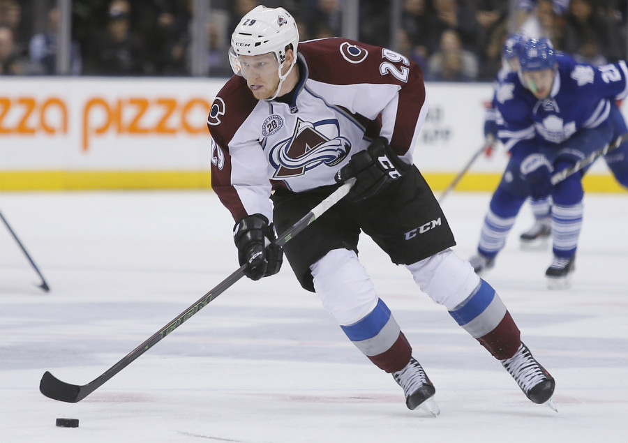 MacKinnon, Avalanche Nathan MacKinnon wants a long-term extension