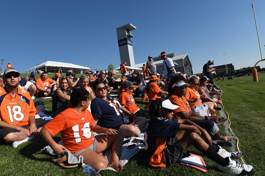 Jul 28, 2016; Englewood, CO, USA; Denver Broncos fans line up to watch the start of facility training camp drills held at the UCHealth Training Center. Mandatory Credit: Ron Chenoy-USA TODAY Sports