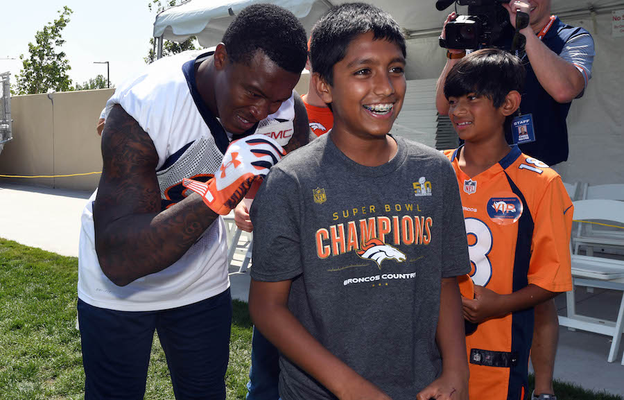 Jul 28, 2016; Englewood, CO, USA; Denver Broncos wide receiver Demaryius Thomas (88) signs autographs following training camp drills held at the UCHealth Training Center. Mandatory Credit: Ron Chenoy-USA TODAY Sports