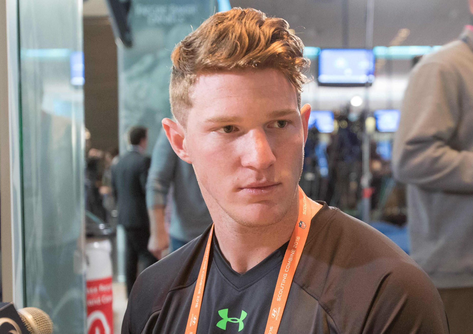 Riley Dixon Has The Best Rookie Haircut In Broncos History