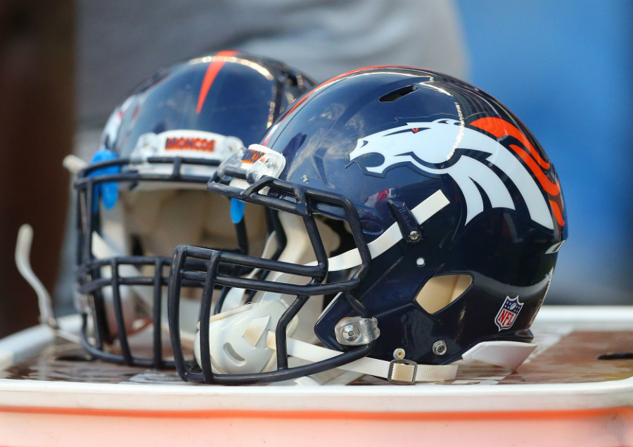 Look The Denver Broncos Give Out Rookie Haircuts Mile
