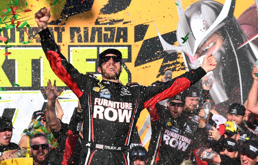 Martin Truex Jr. Chicagoland NASCAR