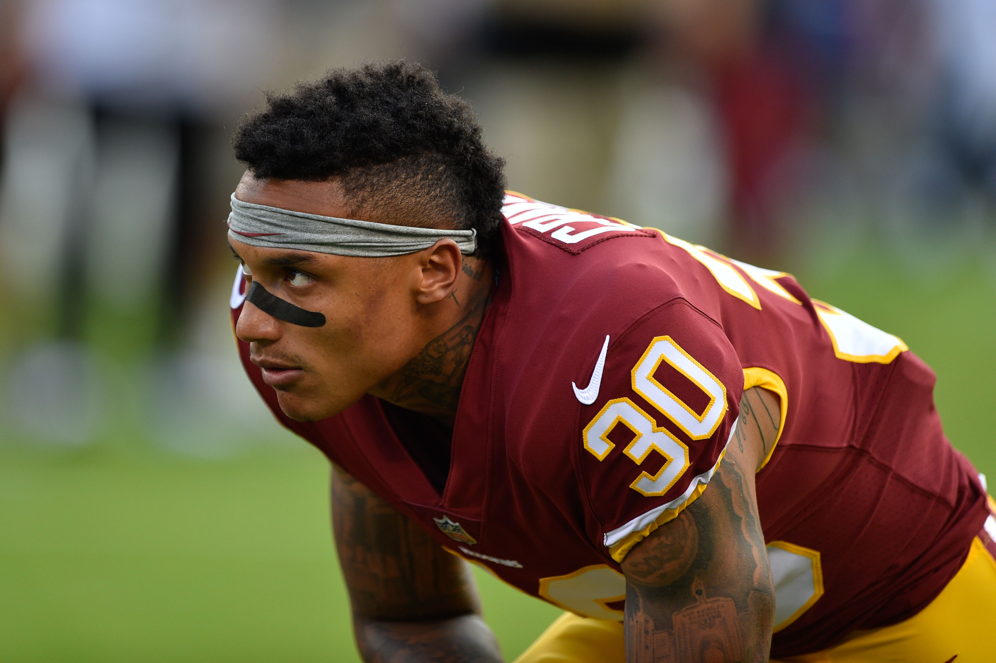 NFL: Washington Redskins at Baltimore Ravens Washington Redskins inside linebacker Su'a Cravens (30) prior to a game against the Baltimore Ravens at M&T Bank Stadium.