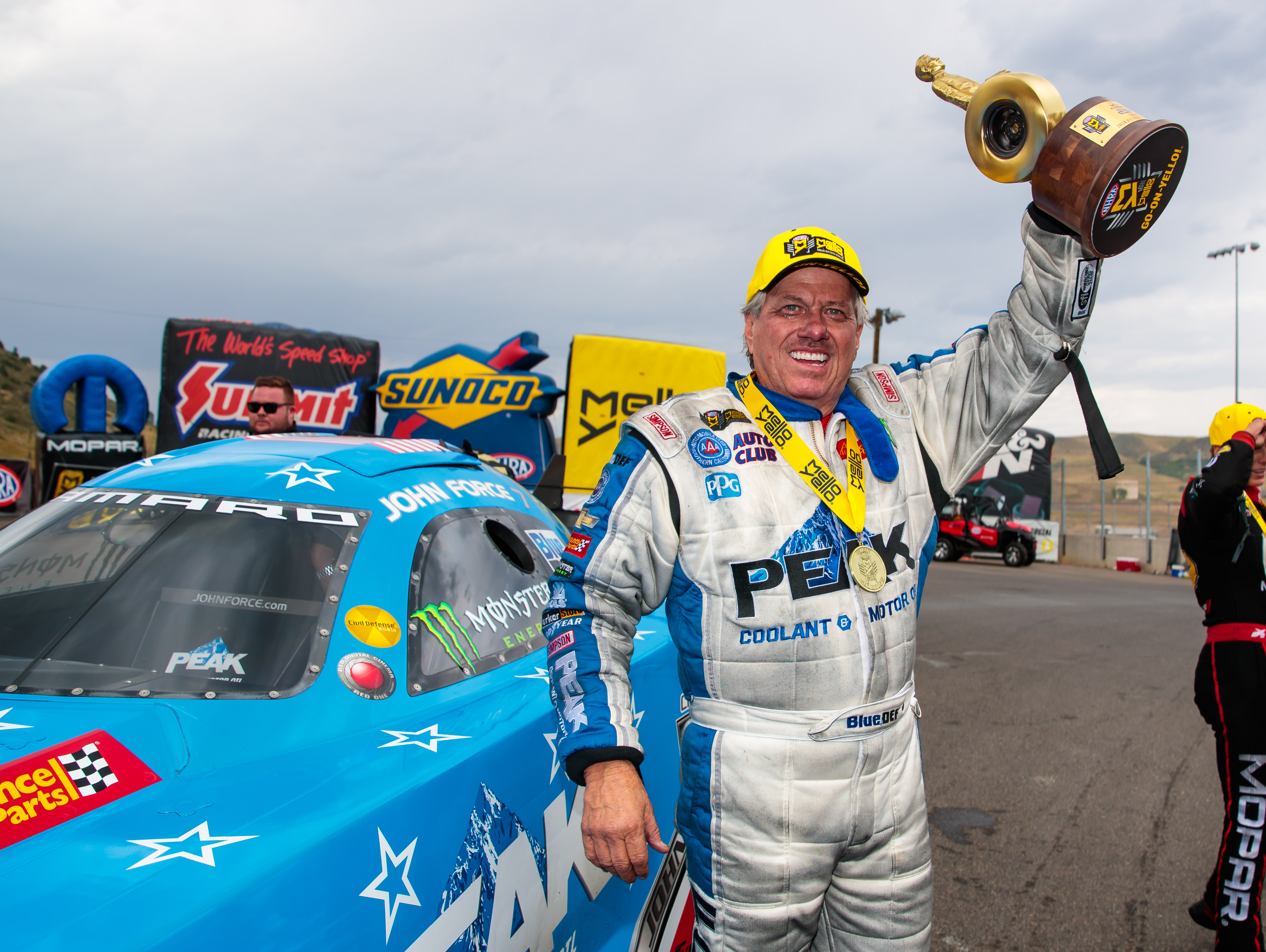 Champions crowned at Bandimere Speedway at Dodge Mile High NHRA Nationals