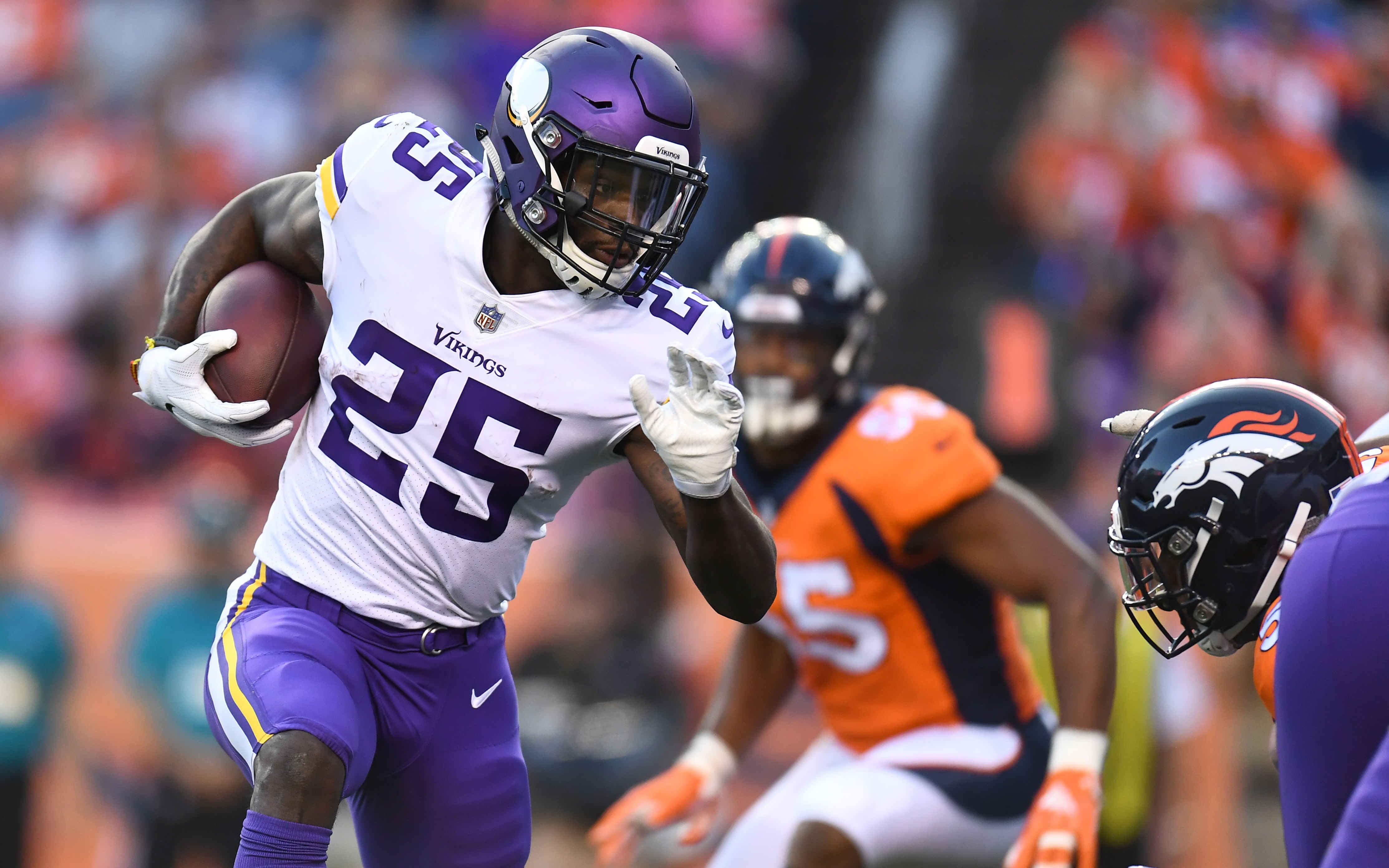 USATSI_11069069 Cropped Latavius Murray running all over the Broncos defense. Credit: Ron Chenoy, USA TODAY Sports.