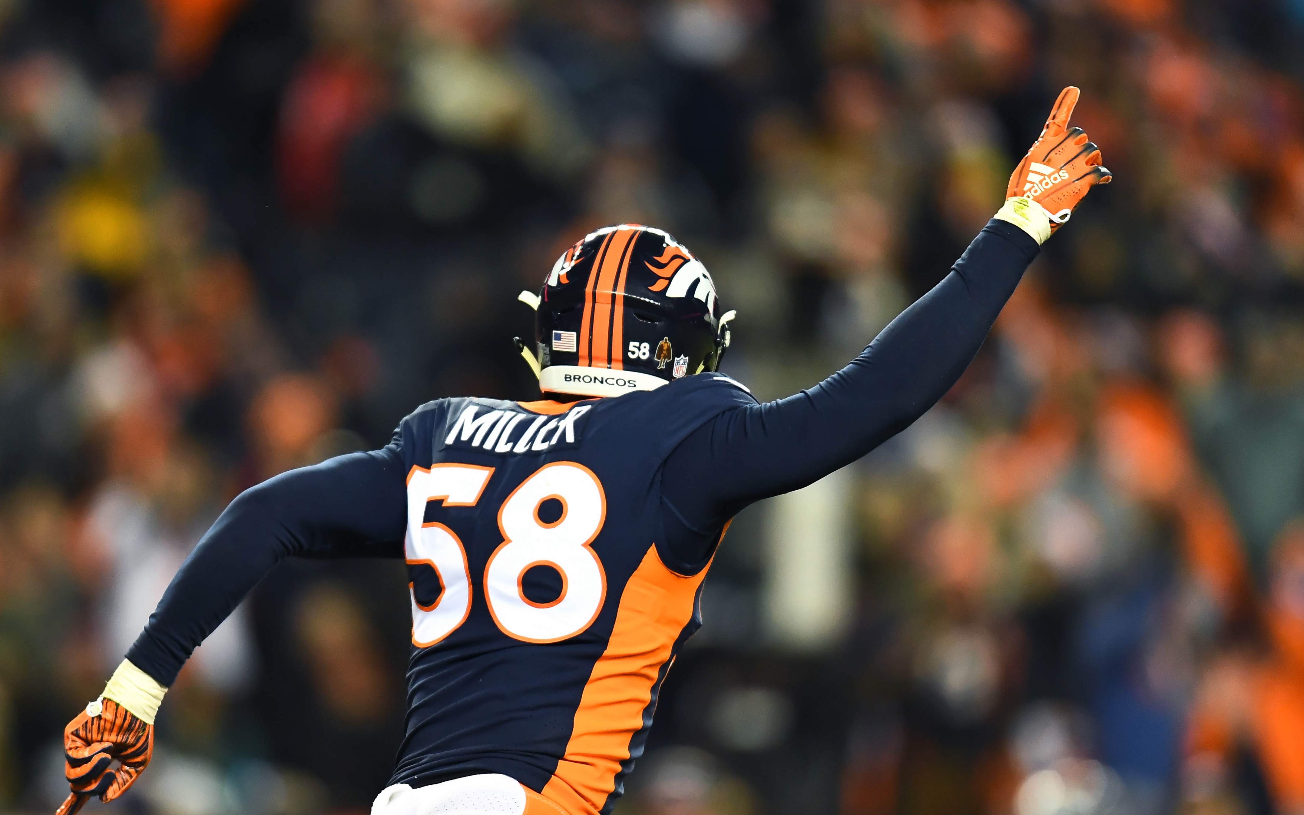 Von Miller takes over as the greatest sack artist in Broncos history