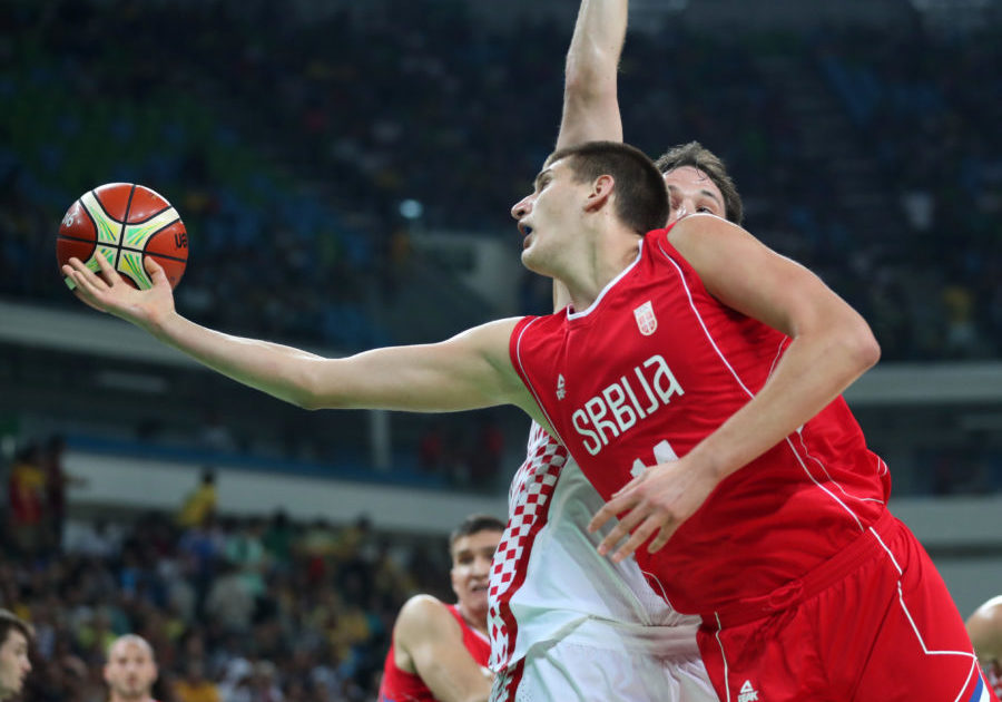 Olympics: Basketball-Men's Team-Quarterfinal -CRO vs SRB Serbia center Nikola Jokic (14) shoots the ball against Croatia during the men's basketball quarterfinals in the Rio 2016 Summer Olympic Games at Carioca Arena 1.