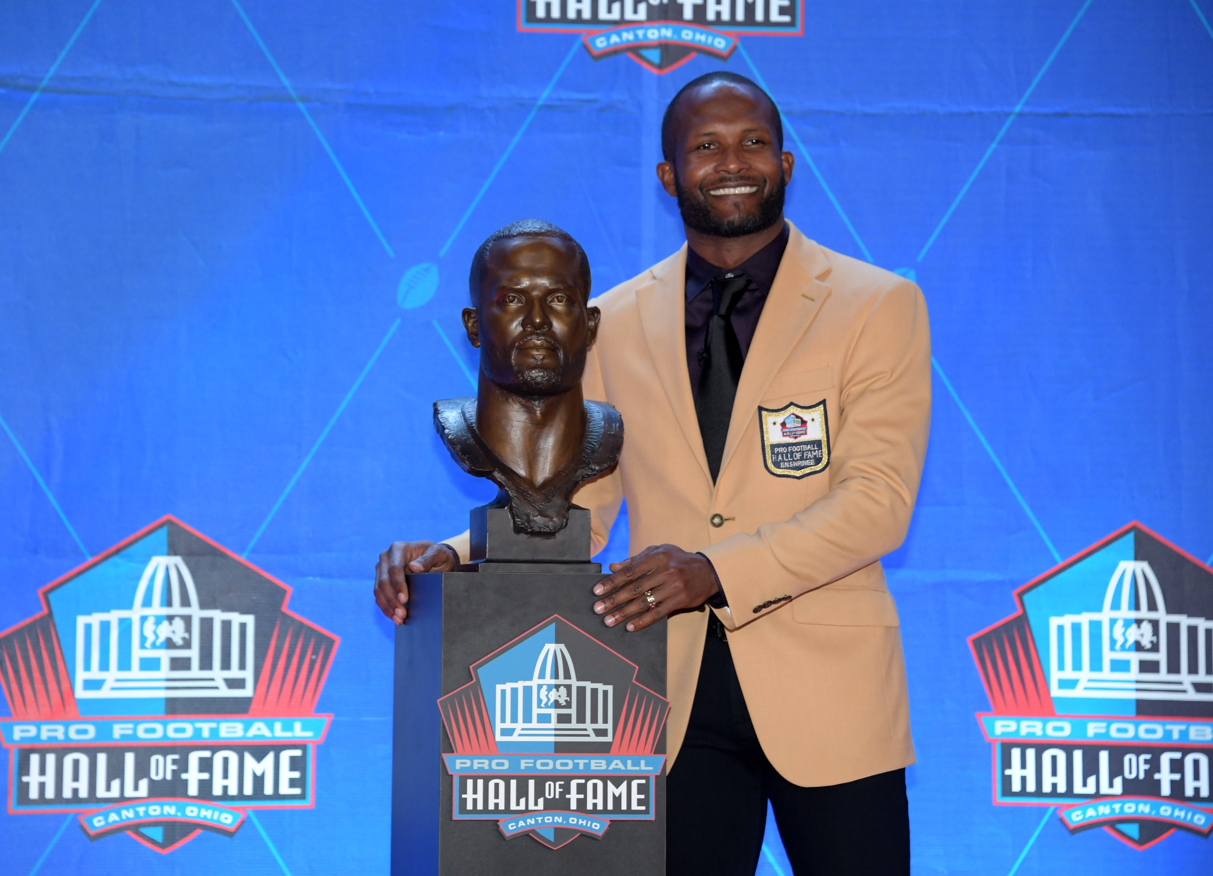 Former Broncos CB Champ Bailey officially in Pro Football Hall of Fame