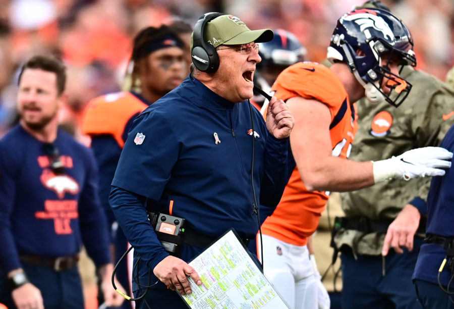 Broncos get AFC Championship jewelry before opening minicamp