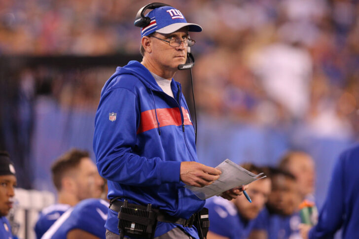 New York Giants offensive coordinator Mike Shula coaches against the New Orleans Saints during the fourth quarter at MetLife Stadium.