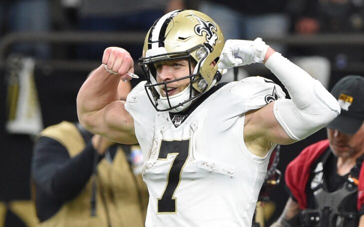 Taysom Hill in Sunday's game. Credit: John David Mercer, USA TODAY Sports.