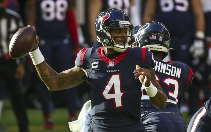 Deshaun Watson throws in what could be his last game with the Texans. Credit: Troy Taormina, USA TODAY Sports.