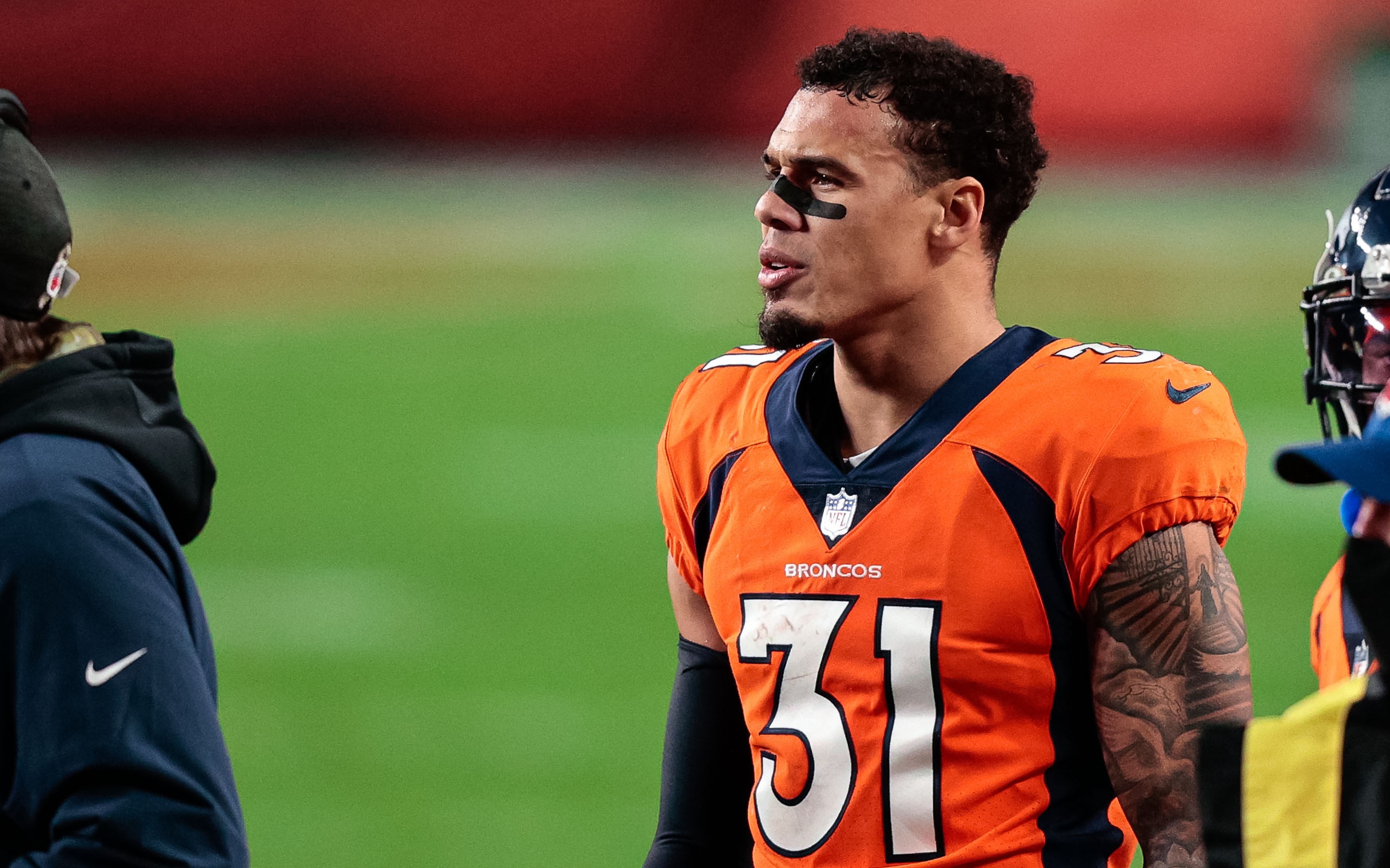 Justin Simmons, Shelby Harris head Denver Broncos free agent