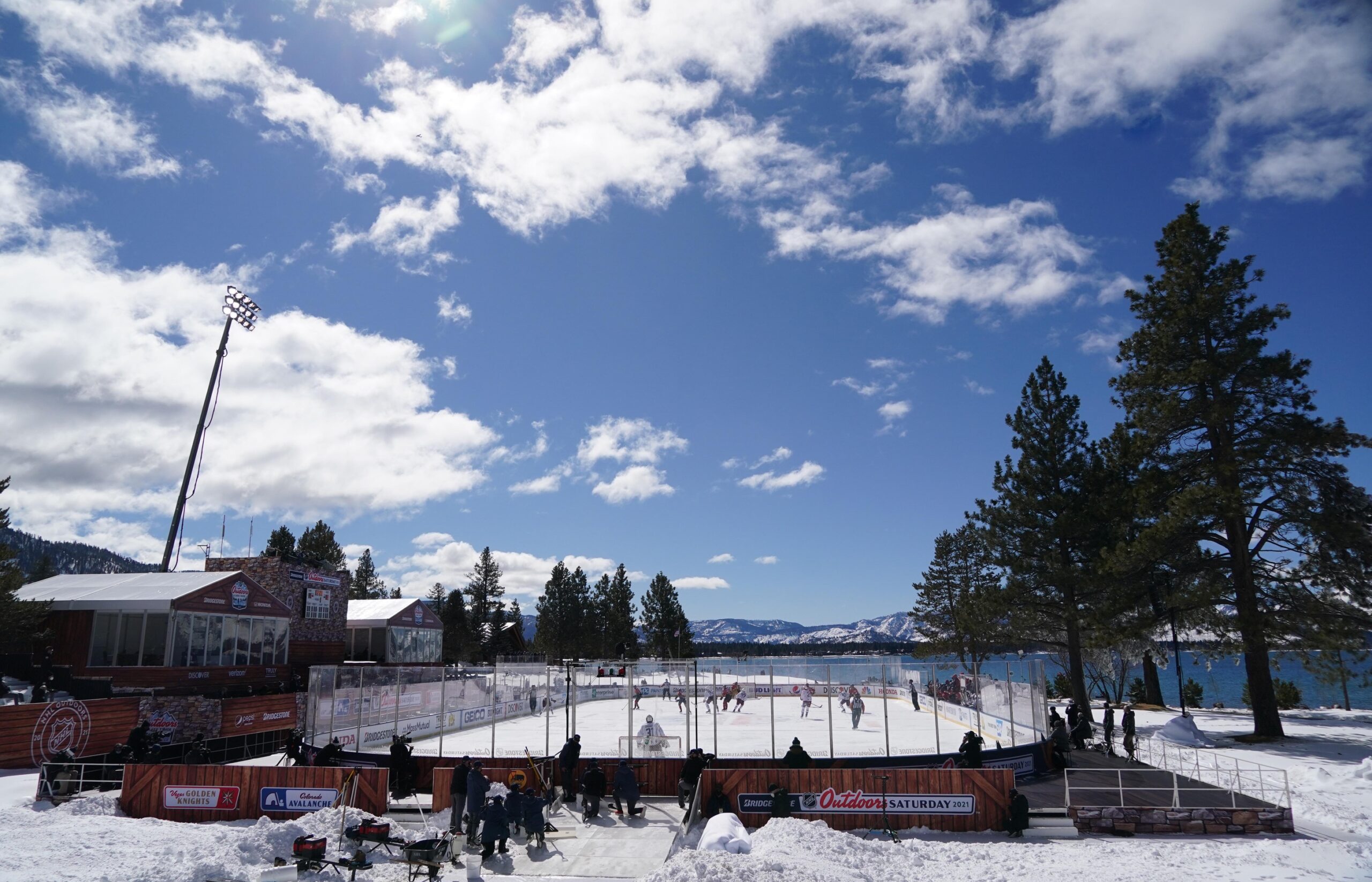 Official: NHL announces two outdoor games at Lake Tahoe