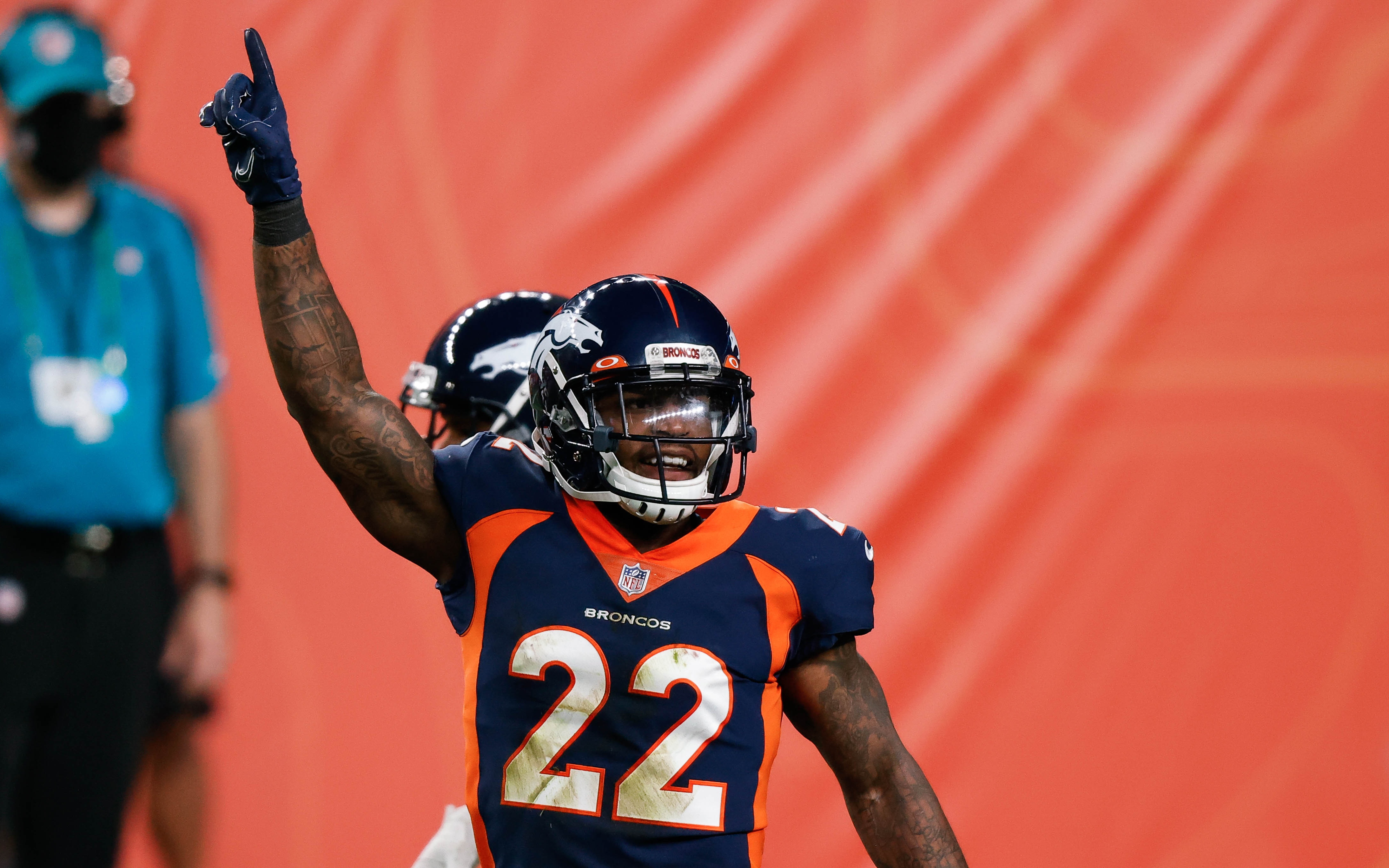 Kareem Jackson expresses frustration with new 17-game format - Mile High Sports