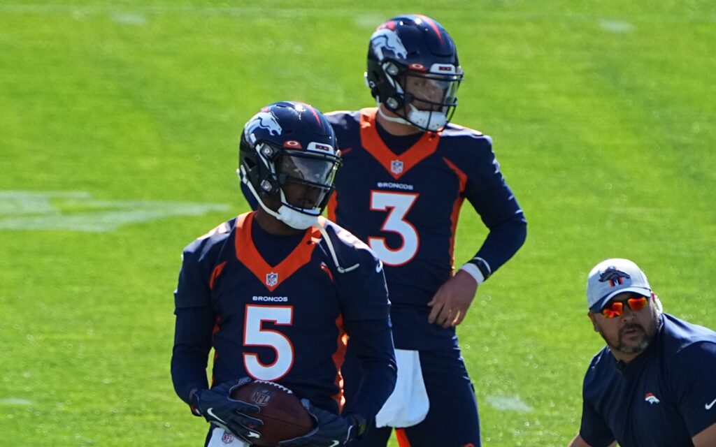 Drew Lock and Teddy Bridgewater at Broncos OTAs. Credit: Ron Chenoy, USA TODAY Sports.