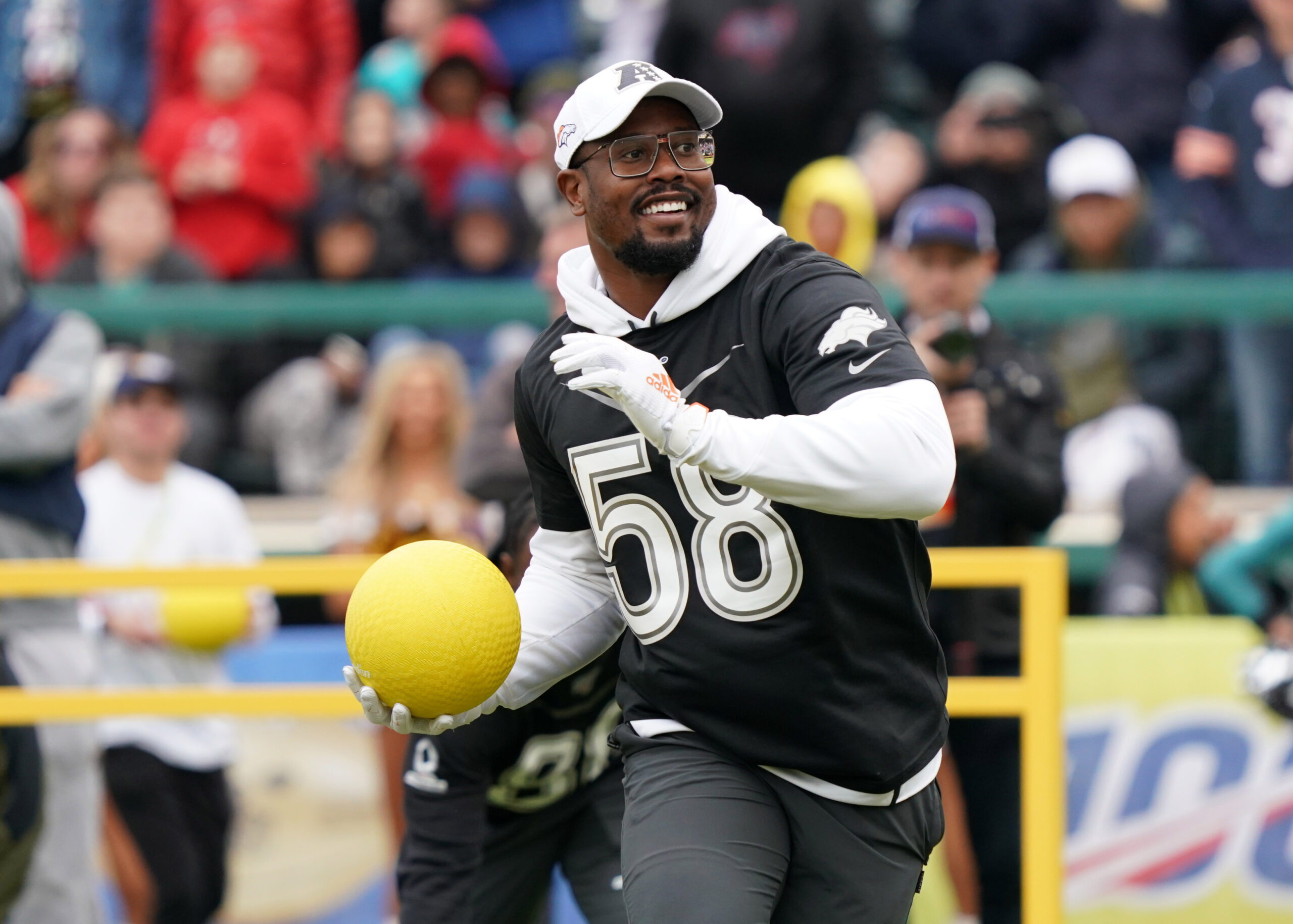 Denver Broncos: Here's what Bradley Chubb's Pro Bowl jersey looks like