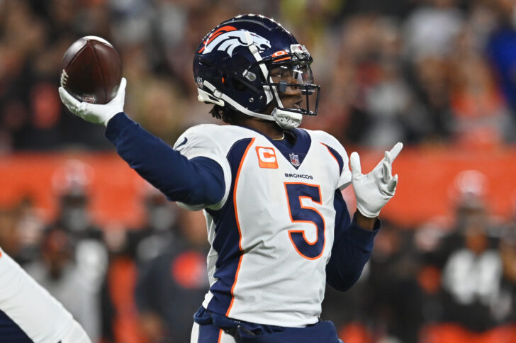 Denver Broncos quarterback Teddy Bridgewater (5) throws a pass during the first half against the Cleveland Browns at FirstEnergy Stadium.