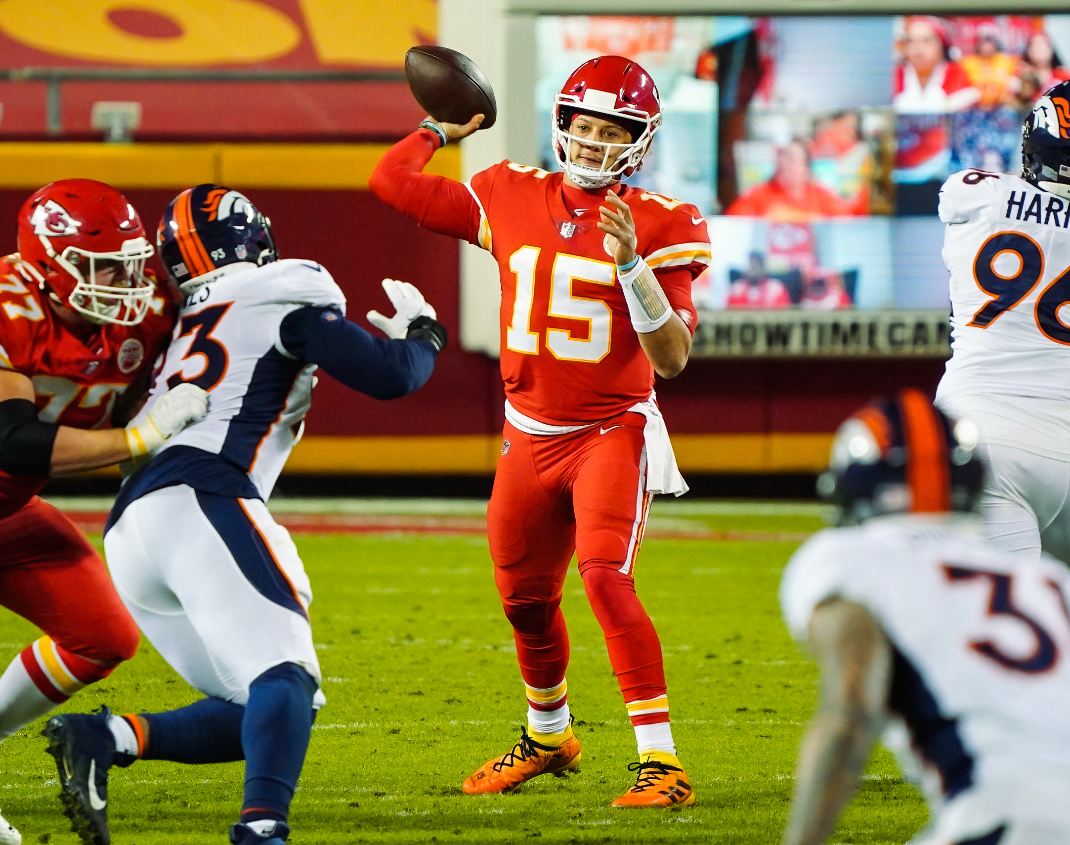 NFL: Denver Broncos at Kansas City Chiefs