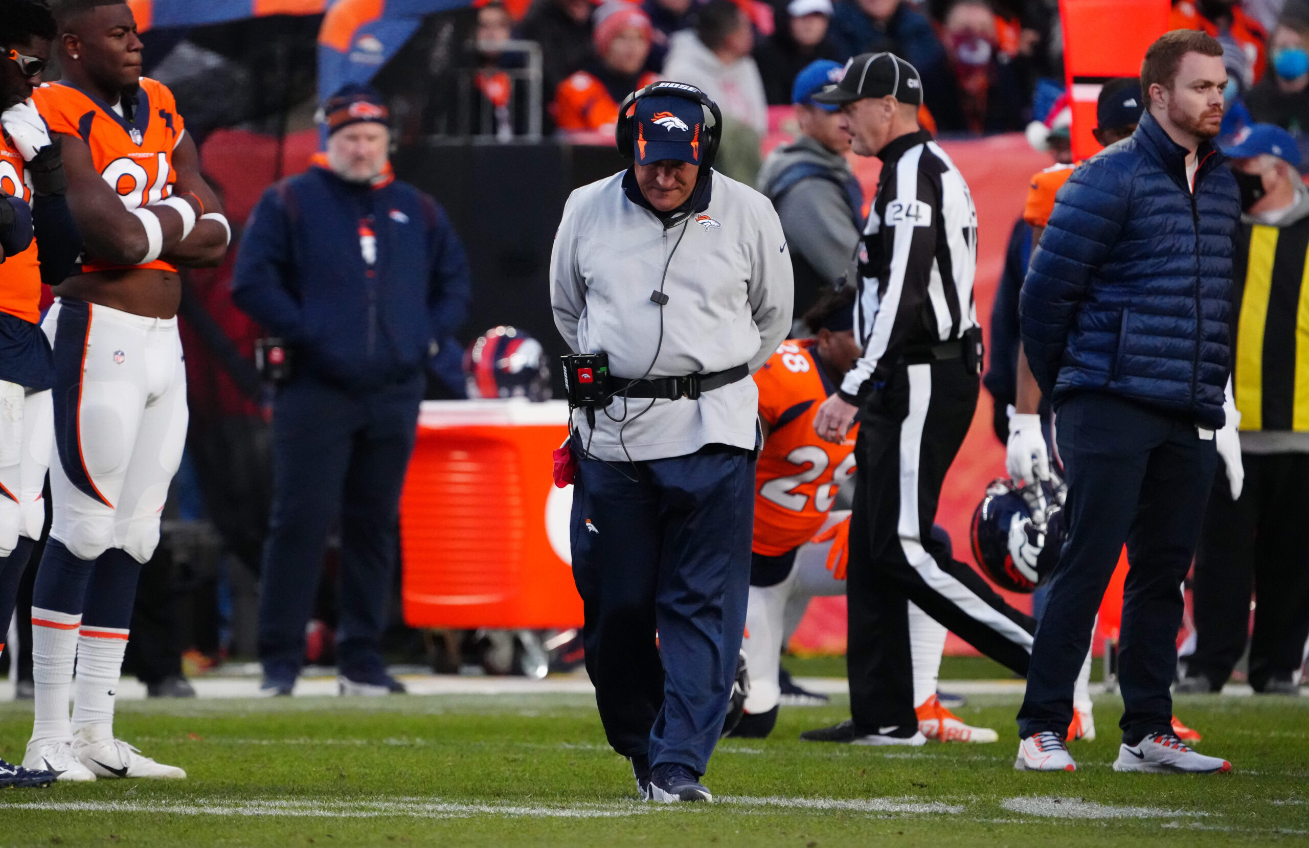 History says 'absolutely not' to another year of Vic Fangio