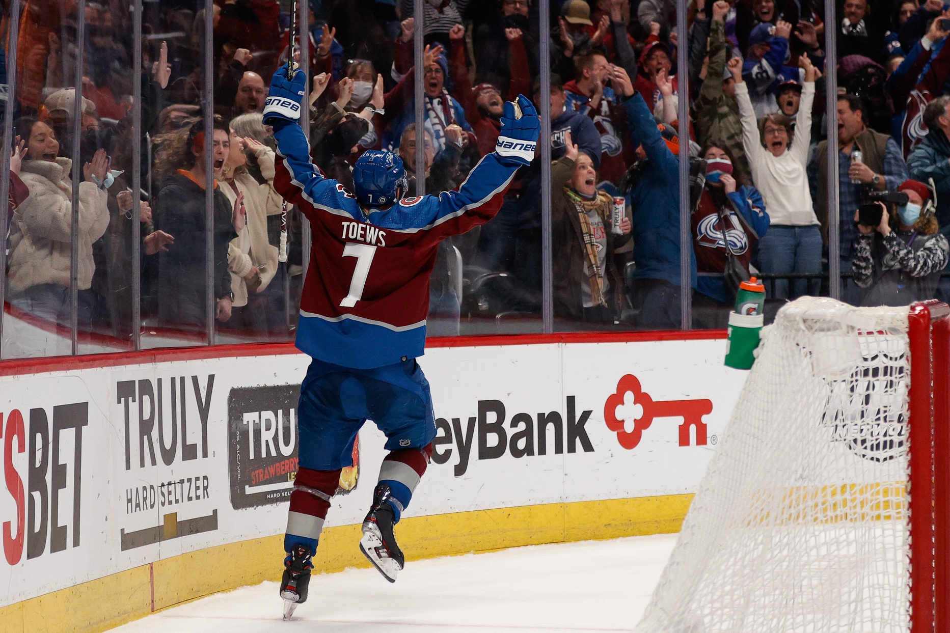 NHL: Toronto Maple Leafs at Colorado Avalanche