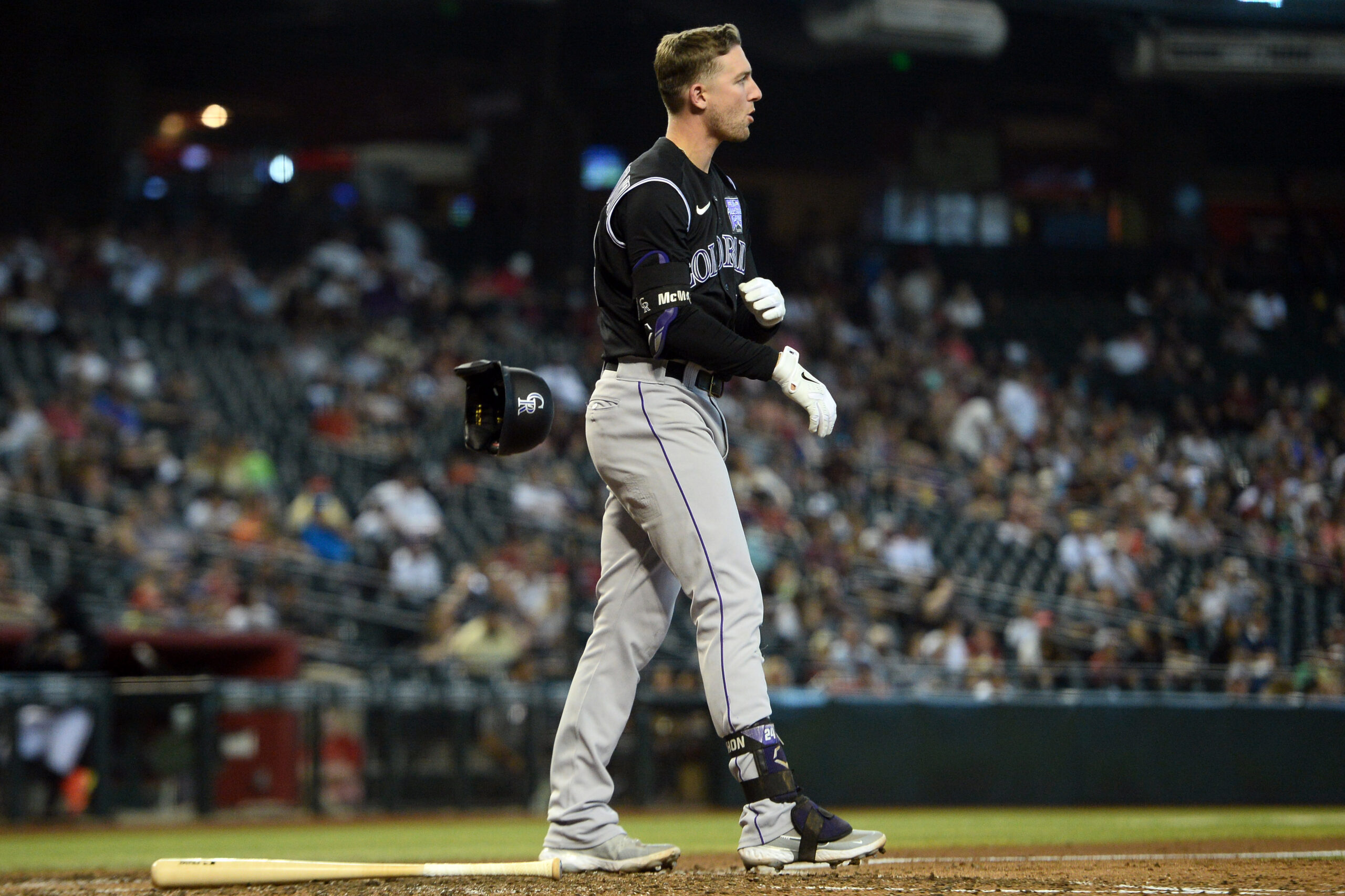 Rockies bullpen collapses in loss to Arizona