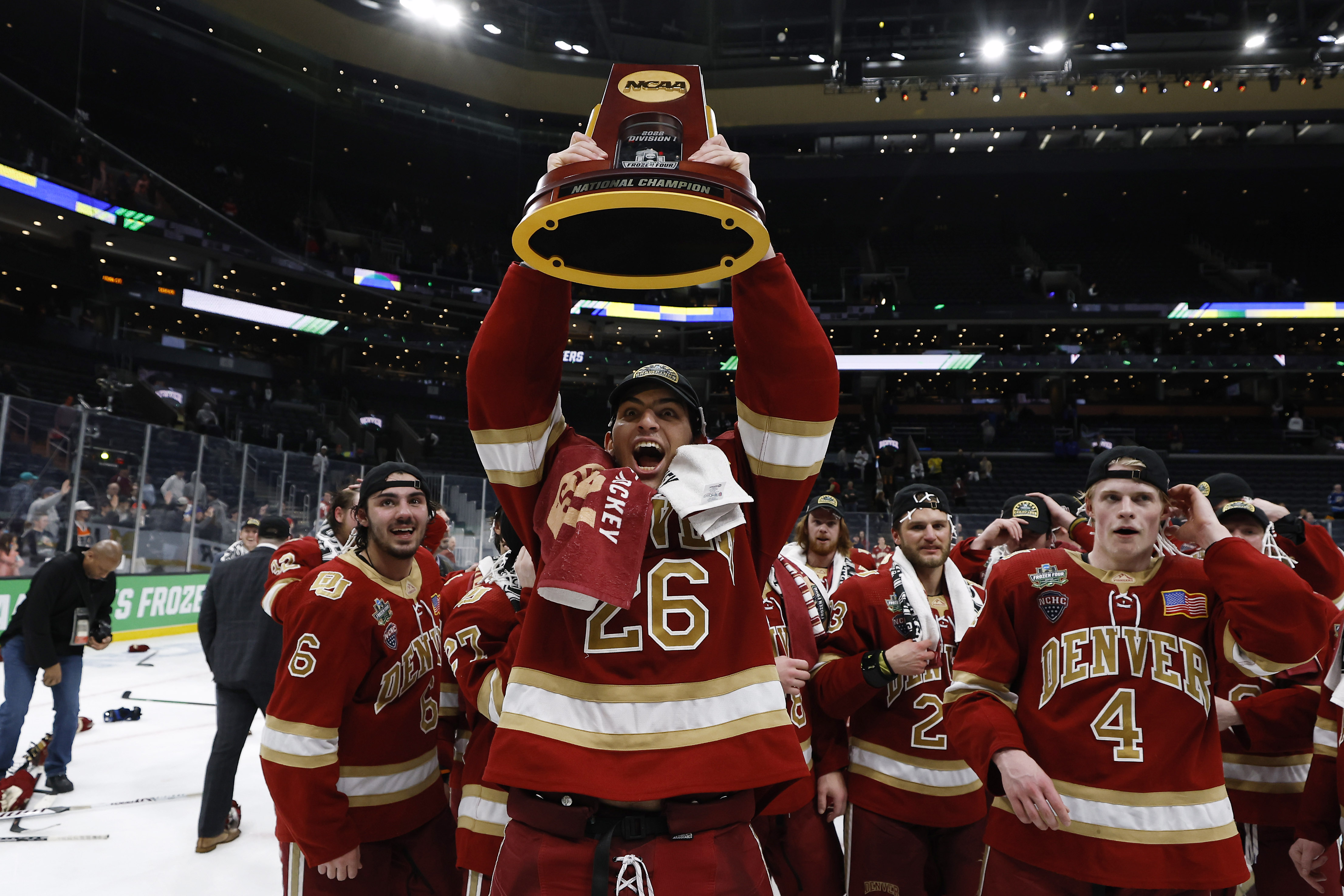 NCAA Hockey: Frozen Four Championship Game-Denver vs Minnesota State
