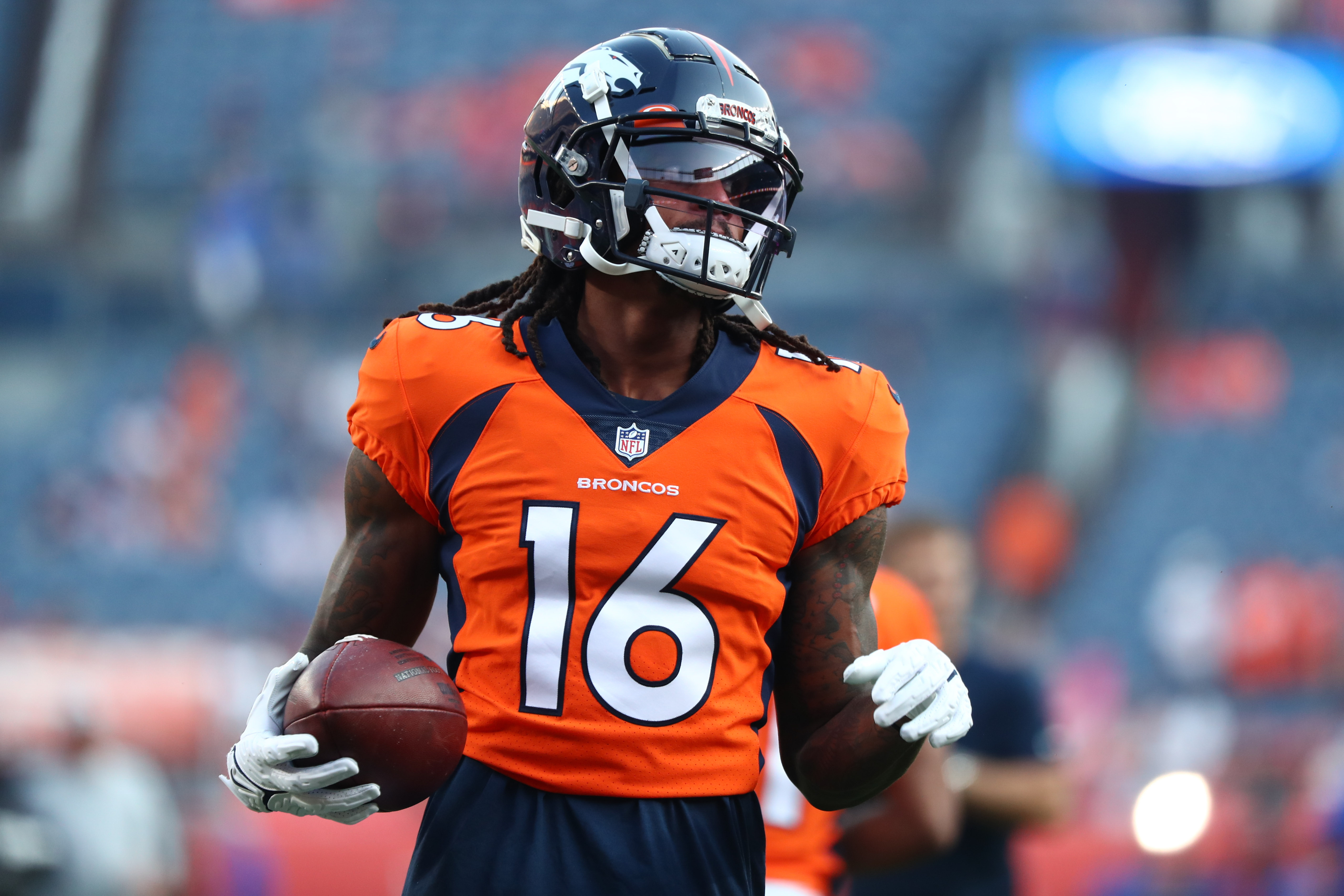 Denver Broncos wide receiver Tyrie Cleveland (16) warms up before the game against the Los Angeles Rams at Empower Field at Mile High.