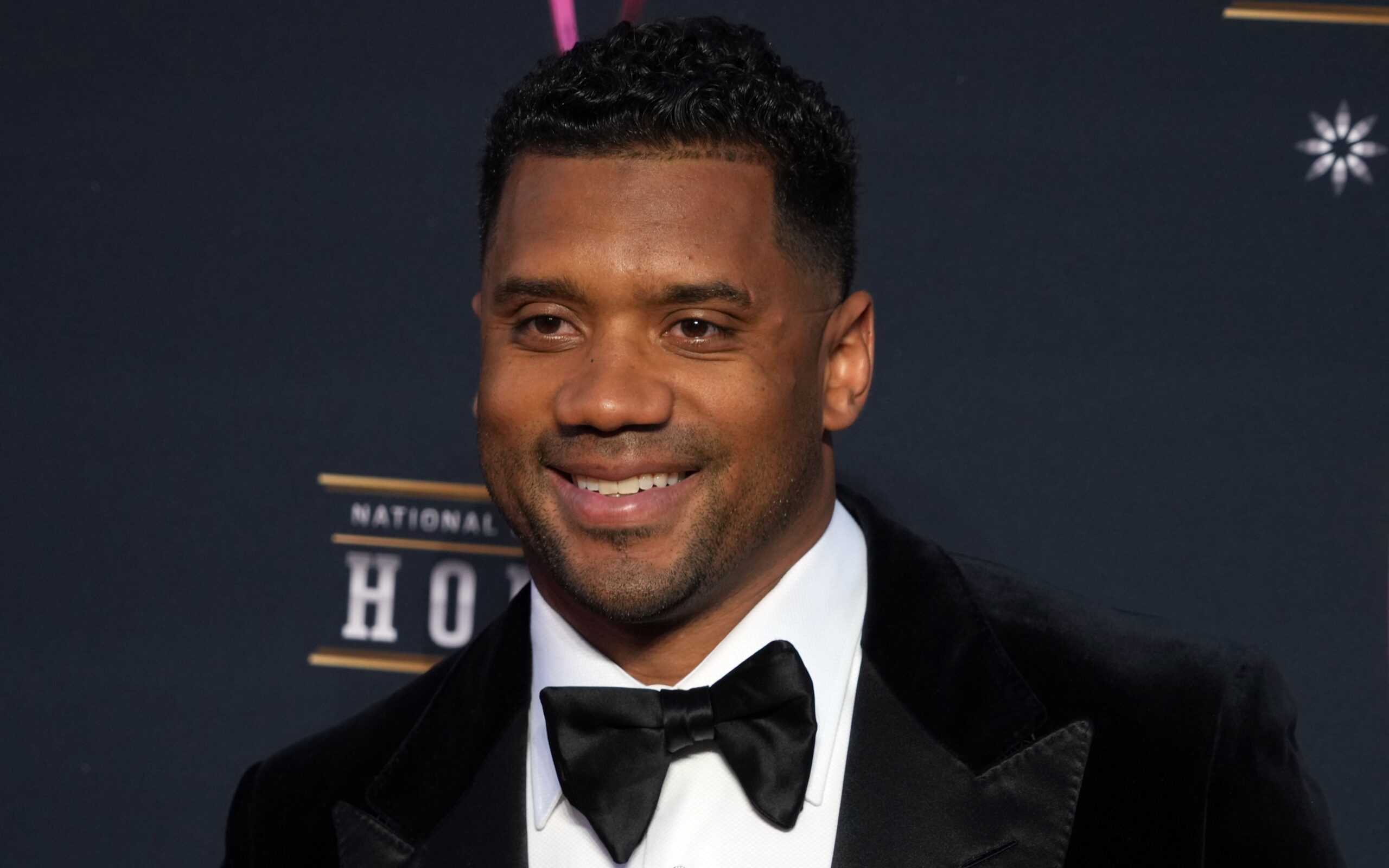 Denver Broncos: Russell Wilson has 13th-best odds to win NFL MVP