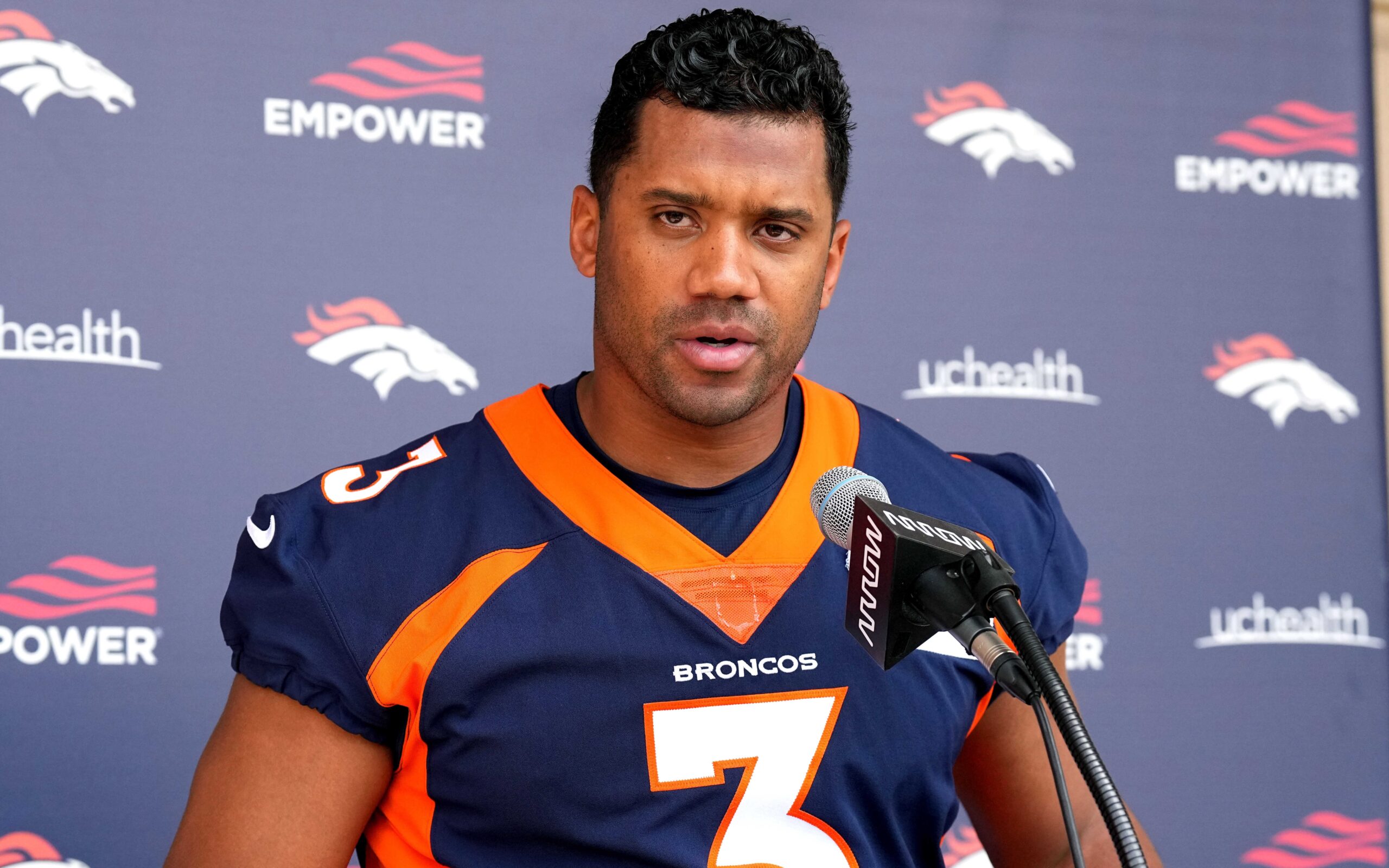 Denver Broncos: Russell Wilson says 'no division' in locker room