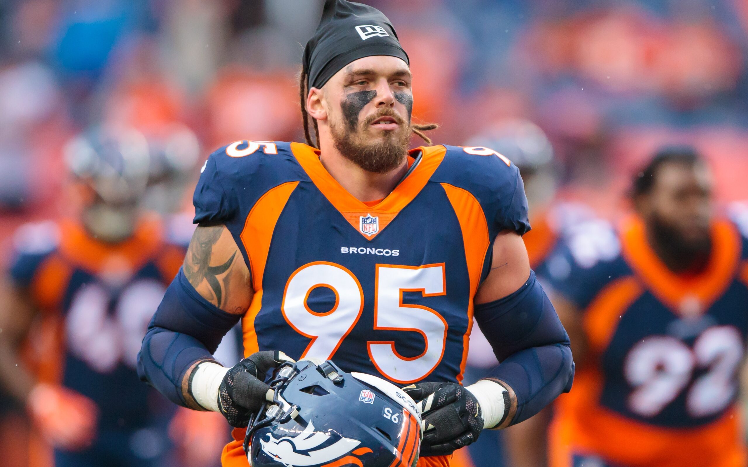 Broncos Derek Wolfe shares pregame experience with Navy Chief