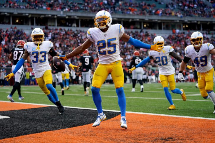 Los Angeles Chargers cornerback Chris Harris (25, formerly of the Denver Broncos) celebrates an interception in the fourth quarter during a Week 13 NFL football game against the Cincinnati Bengals, Sunday, Dec. 5, 2021, at Paul Brown Stadium in Cincinnati. The Los Angeles Chargers defeated the Cincinnati Bengals, 41-22.