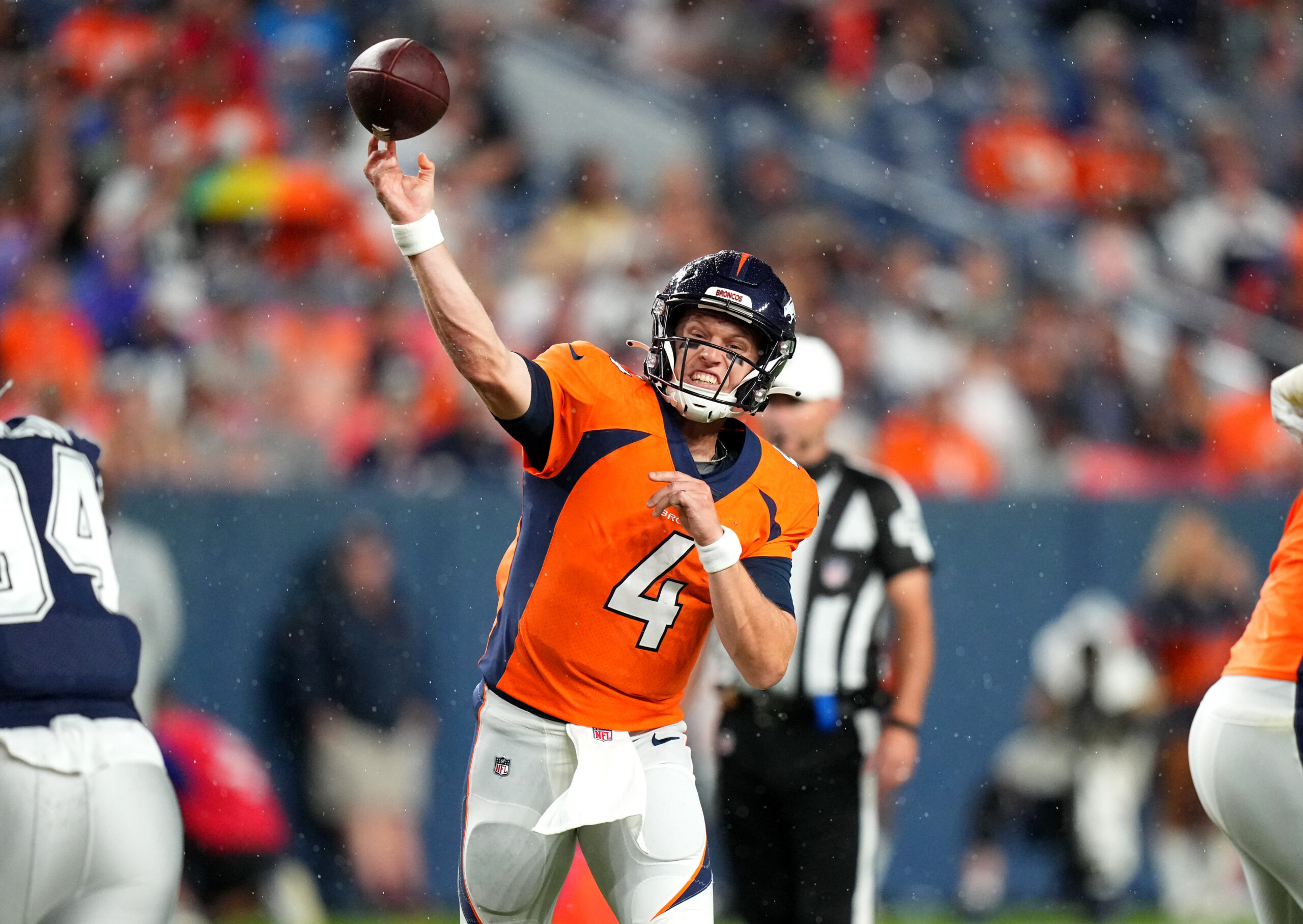 Broncos beat Cowboys 17-7 in their preseason opener