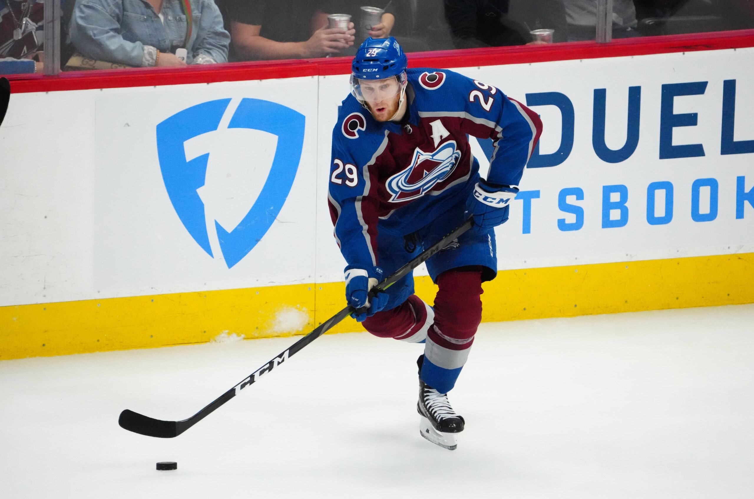 Nathan MacKinnon has set a franchise record for most consecutive home games  with a goal : r/hockey