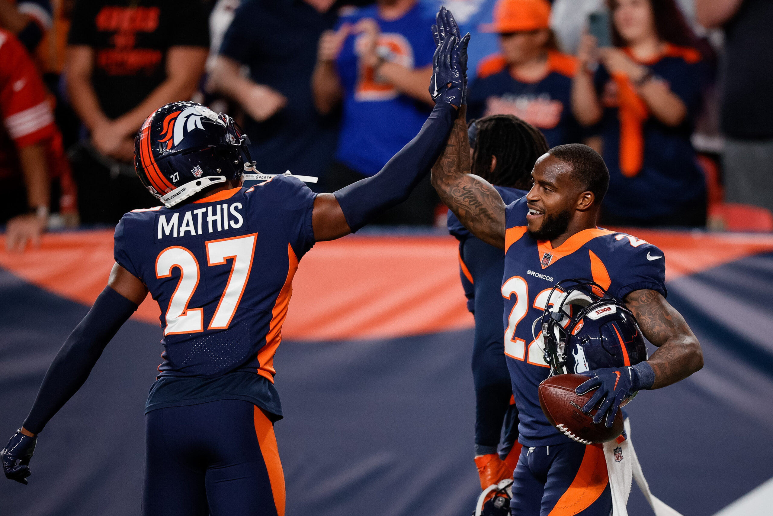 Broncos to don all-blue uniforms vs. 49ers at Mile High – The