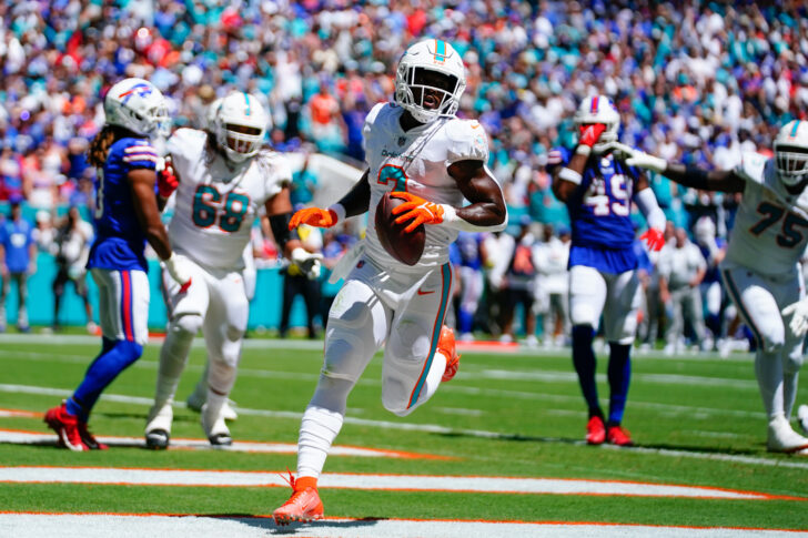 Miami Dolphins running back Chase Edmonds (2) scores a touch down against the Buffalo Bills during the first quarter at Hard Rock Stadium.