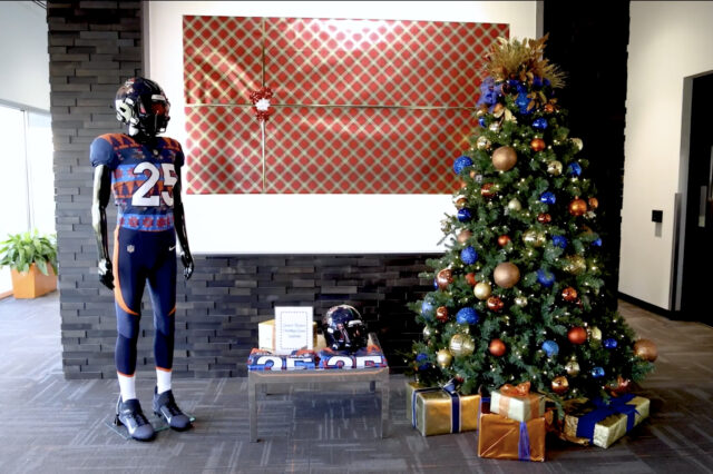 Denver Broncos prank players with fake Christmas uniforms