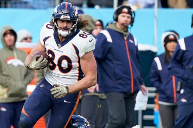 Greg Dulcich reception against the Tennessee Titans. Credit: Joshua Kalu, USA TODAY Sports.