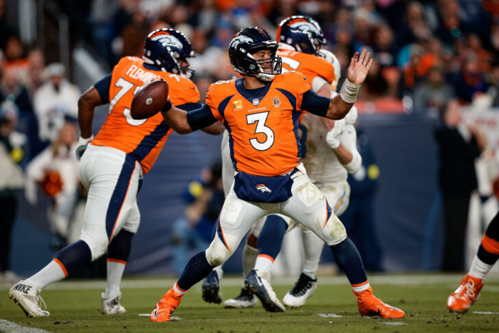 Denver Broncos quarterback Russell Wilson (3) looks to pass in the fourth quarter against the Los Angeles Chargers at Empower Field at Mile High.