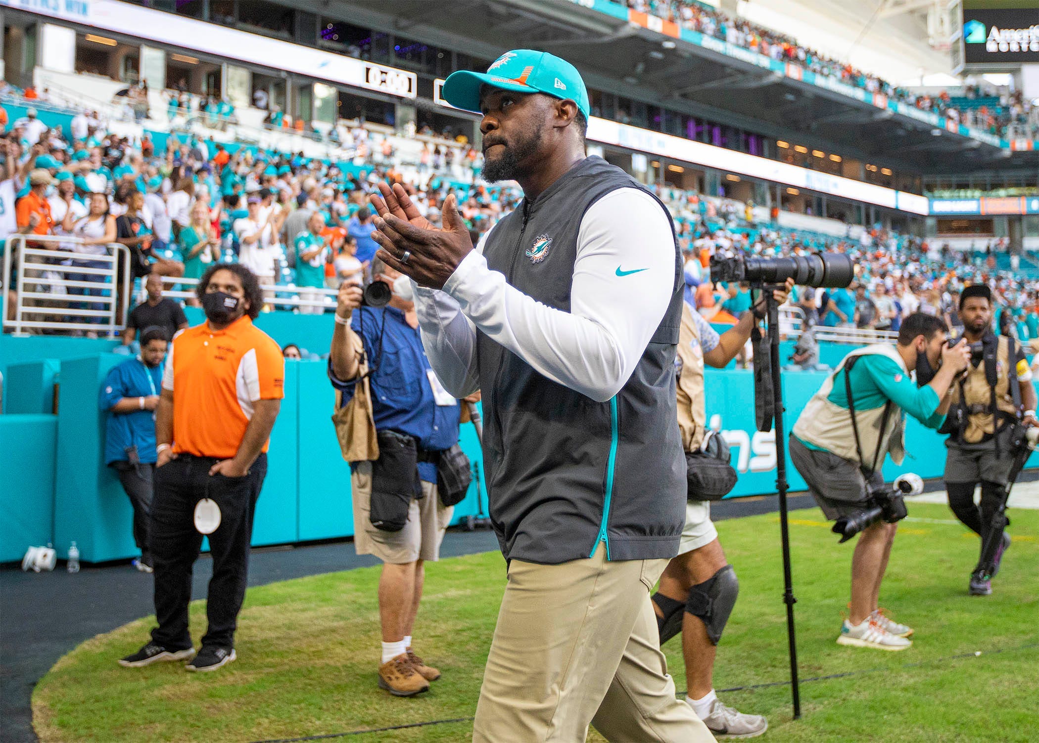 Brian Flores Interviewed for Defensive Coordinator Job