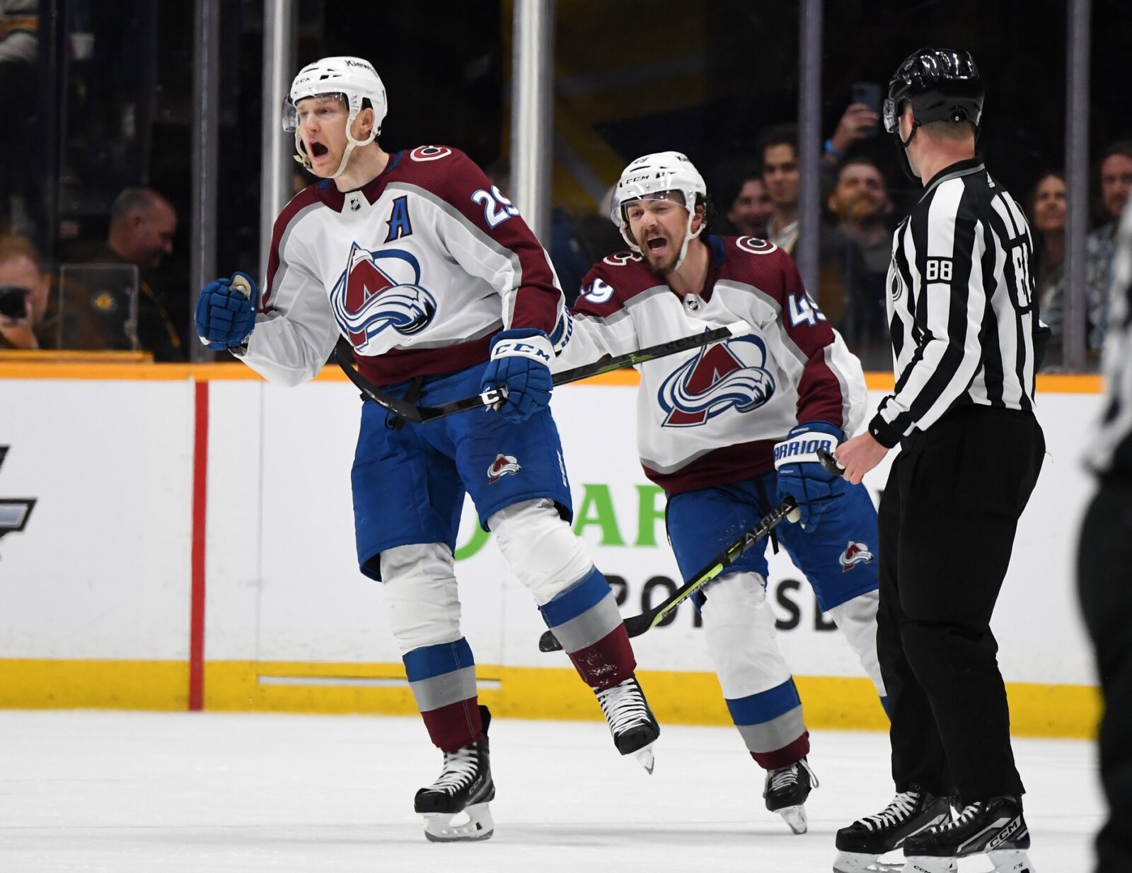 Colorado Avalanche: Home Ice Advantage is Real with this Team