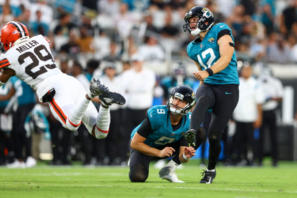 Broncos cut kicker Elliott Fry, sign a long snapper