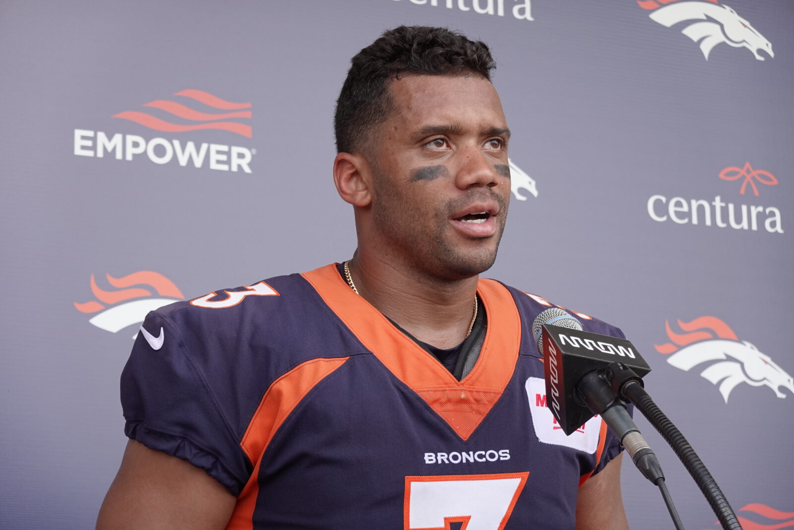 Denver Broncos Training Camp Day 11 Details: Russell Wilson wins
