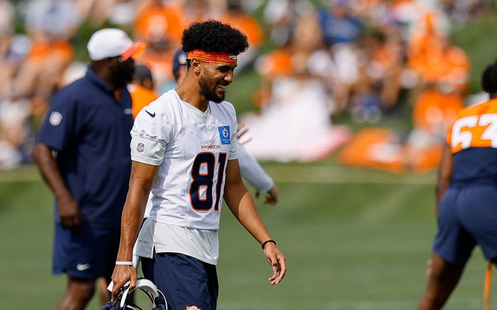 Broncos - Packers Another Chance To Evaluate Receivers: Vele's Fate At ...