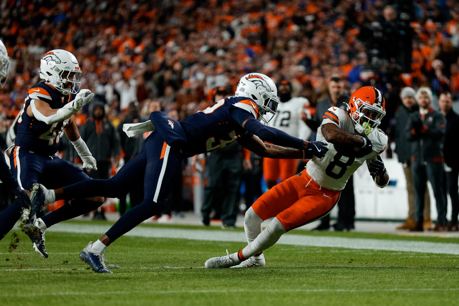 Denver Broncos CB Levi Wallace inactive vs. Colts