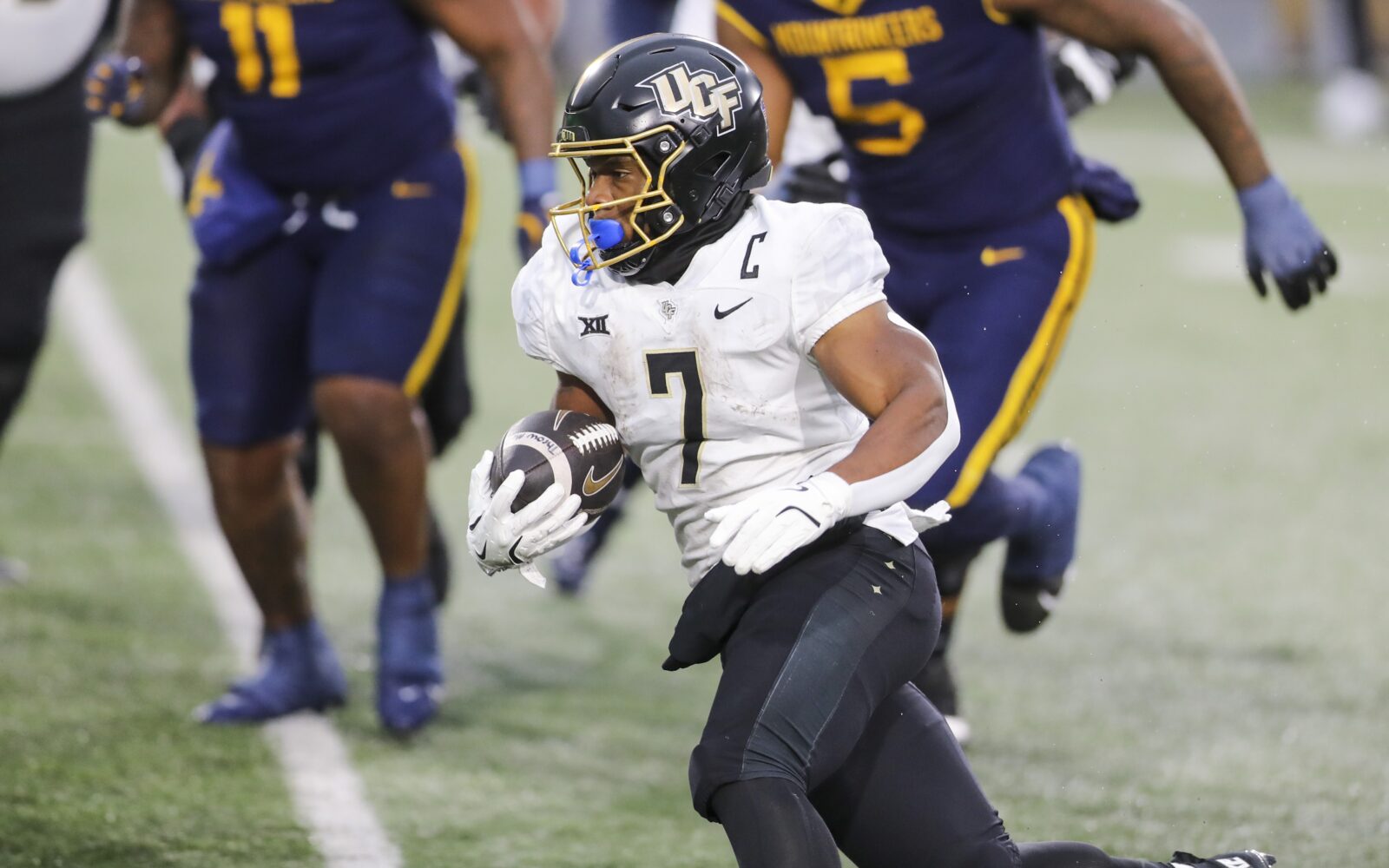 Where Denver Broncos 2025 draft class ranks compared to rest of NFL