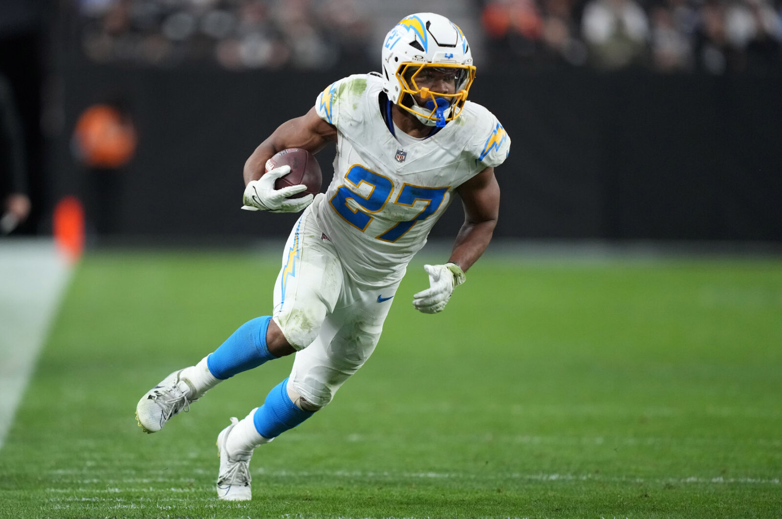 Denver Broncos, J.K. Dobbins visit ends without a deal