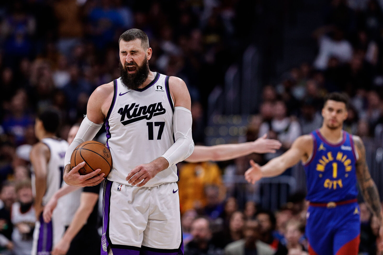 Report: Jonas Valanciunas considering leaving NBA amid trade to Denver Nuggets