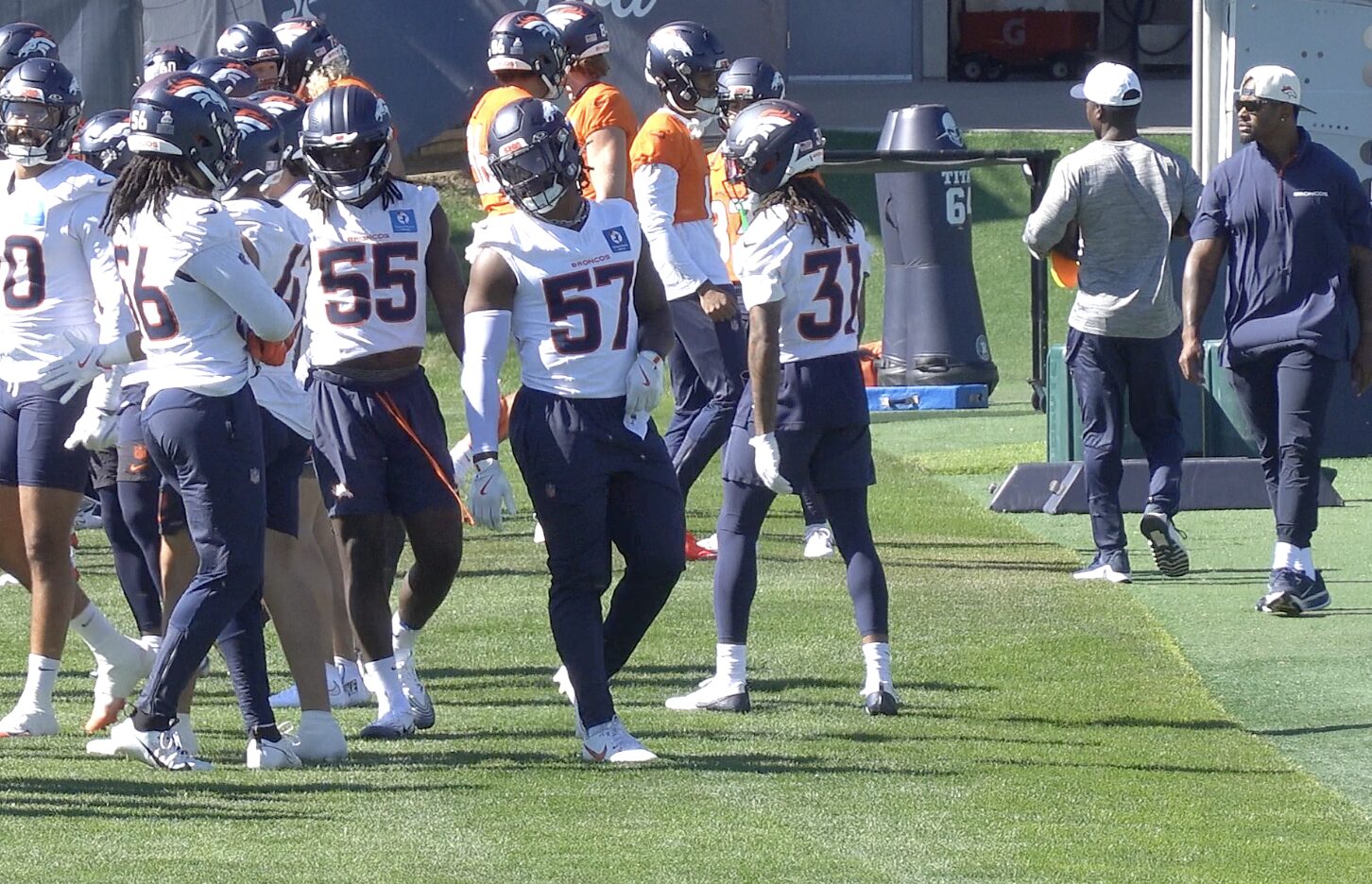 Denver Broncos open LB Dre Greenlaw’s 21-day window