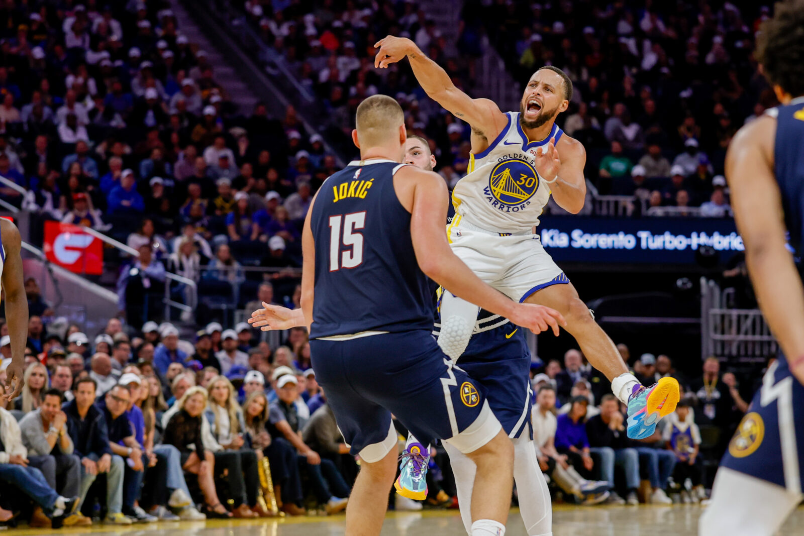 What happened to Nikola Jokic last night and other Nuggets takeaways